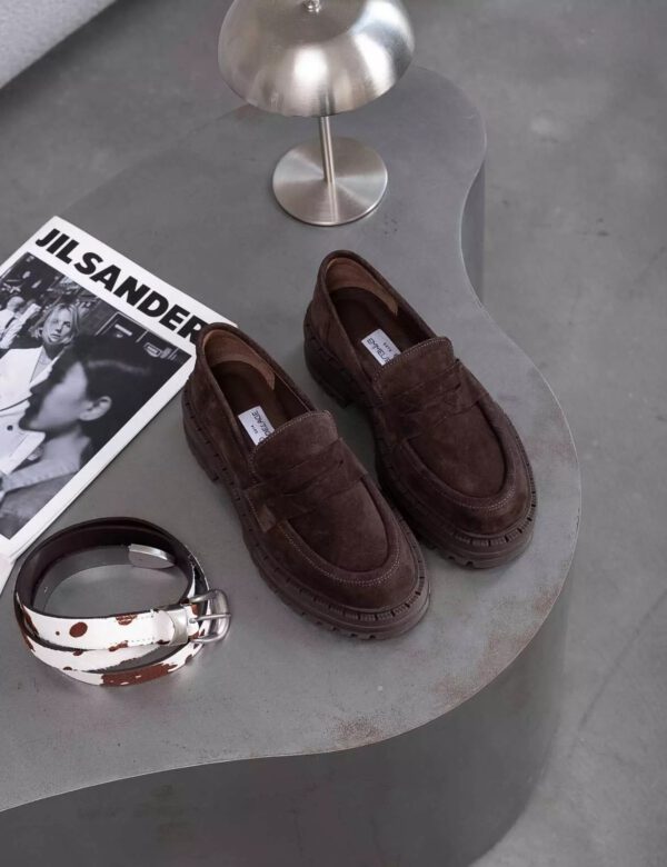 Braune Schuhe
