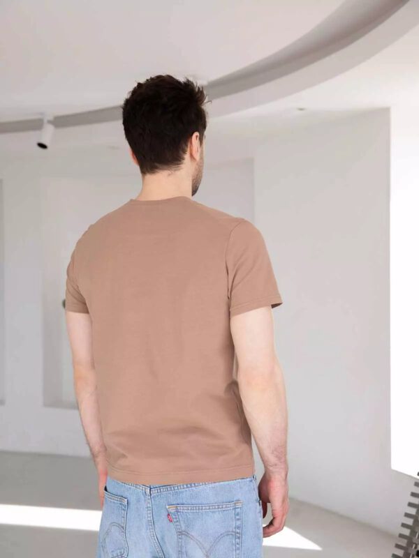 Hellbraunes Herren-T-Shirt - Image 3