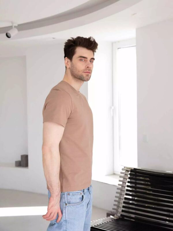Hellbraunes Herren-T-Shirt - Image 2