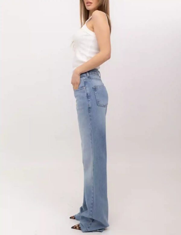 Blaue Jeans - Image 3